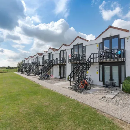 Siena With Parking And Shared Pool By Interhome *